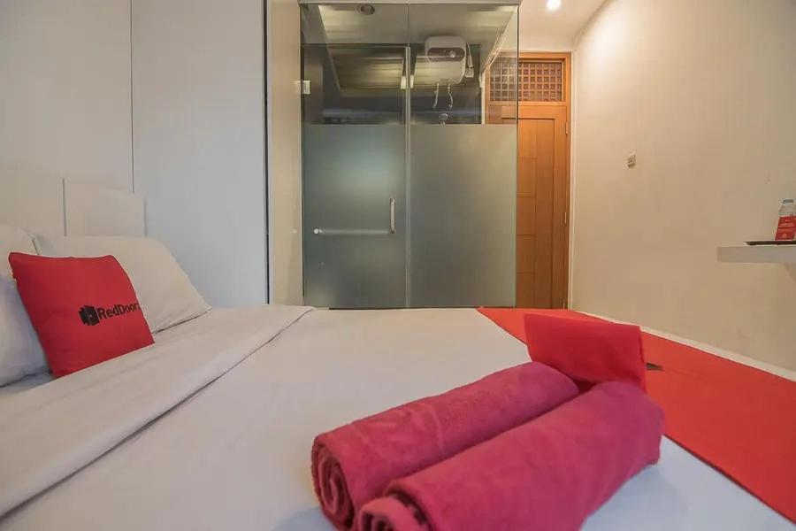 Reddoorz Plus Near Parahyangan University Bandung Exteriér fotografie