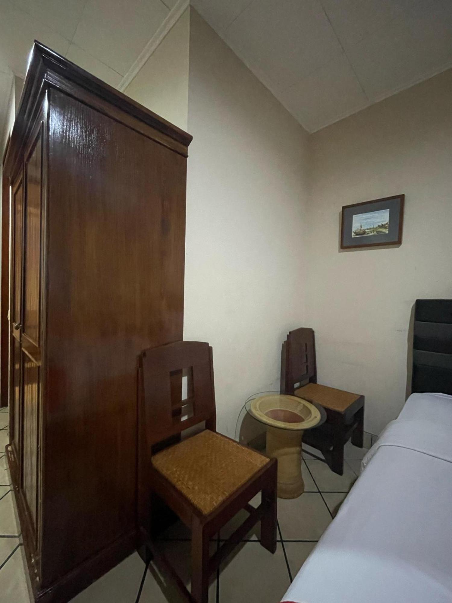Reddoorz Plus Near Parahyangan University Bandung Exteriér fotografie